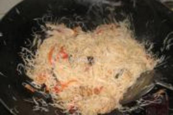 洋葱虾米炒米粉的做法图解8