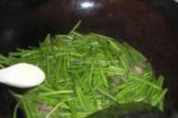 芦蒿炒腊肉的做法图解9