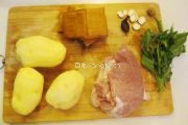 豆腐干烧肉的做法图解1