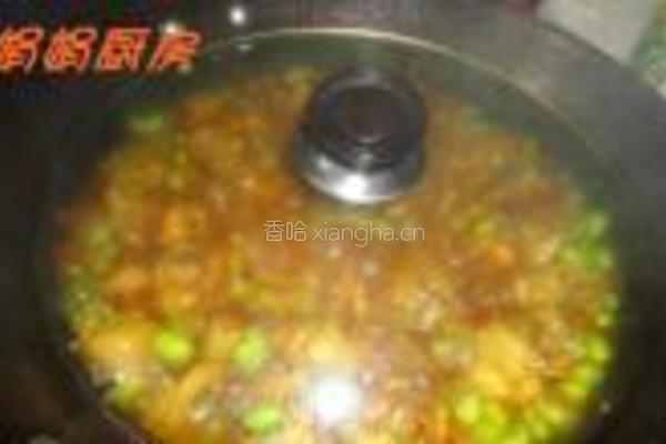 毛豆焖三黄鸡的做法图解9