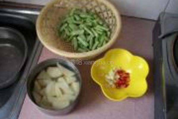 土豆烧四季豆的做法图解2