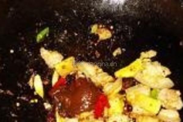 鲢鱼炖豆腐的做法图解7