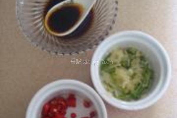 鲜黄花拌金针菇的做法图解3