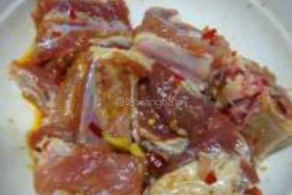 香汁排骨的做法图解1