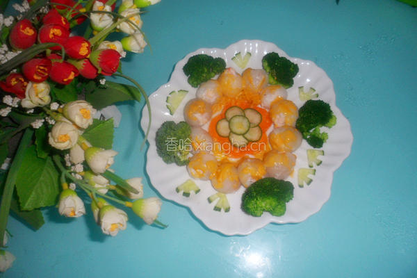 百花妃子含虾笑