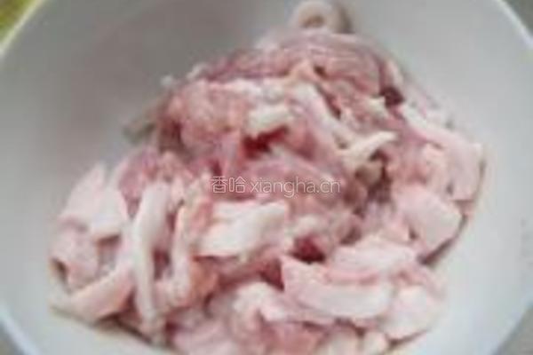 肉丝海参的做法图解2