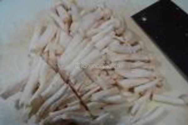 菌菇炒牛肚的做法图解1