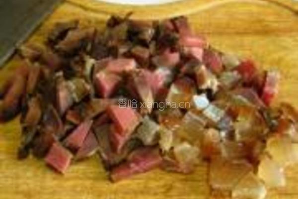 腊肉焖饭的做法图解3