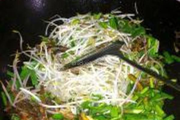 韭菜豆芽爆鳝丝的做法图解6