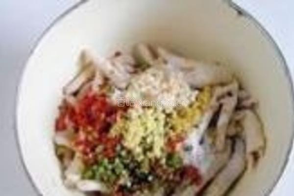 粉蒸鸡爪的做法图解7