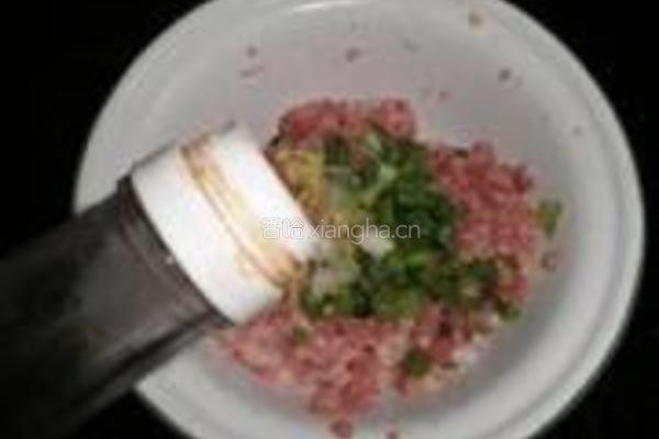 田螺塞肉的做法图解2