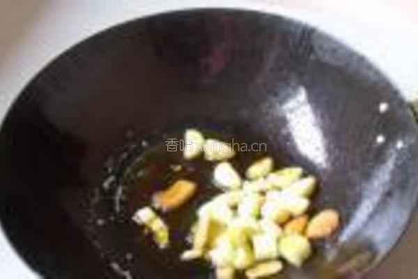 板栗烧牛蛙的做法图解6