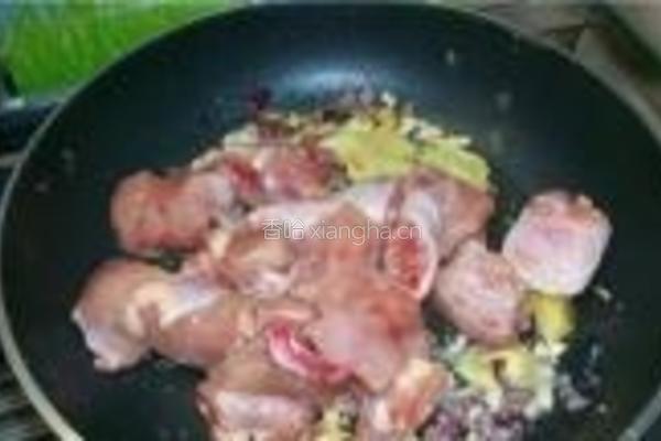 红烧土豆鸡块的做法图解4