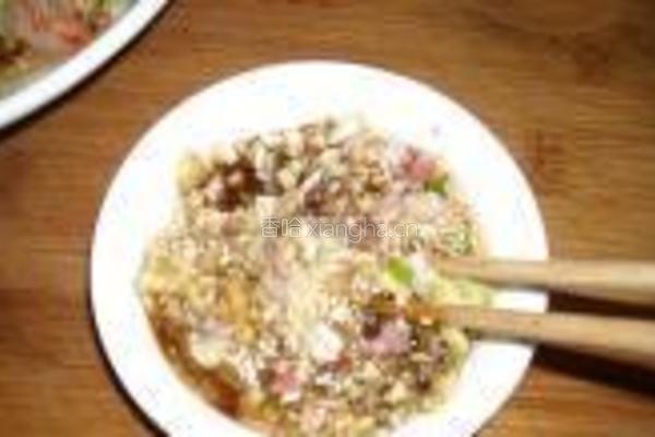海蜇头拌青瓜丝的做法图解6