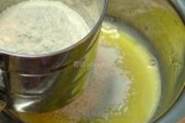 纸杯戚风蛋糕的做法图解4
