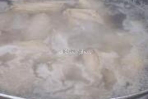 甜酸鸡翅的做法图解2