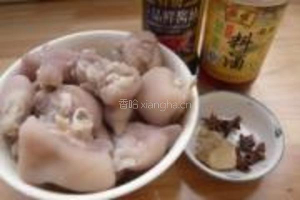 红烧猪蹄的做法图解1