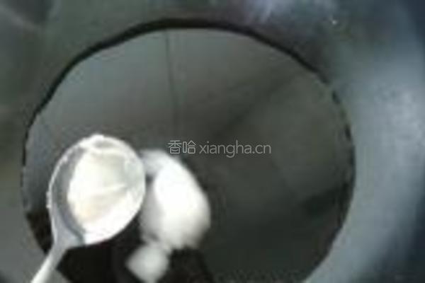 酸辣小黄瓜的做法图解3