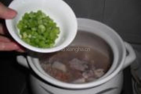 菜脯莲藕煲排骨的做法图解10