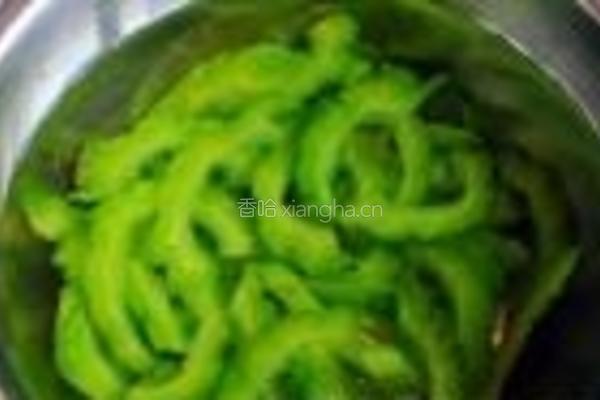 香油苦瓜的做法图解5