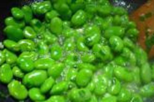 蒜香青蚕豆的做法图解4