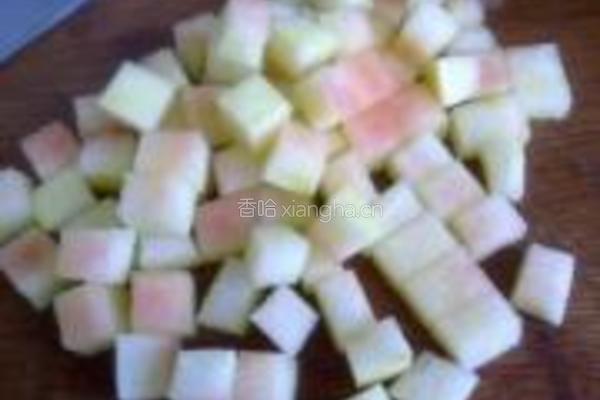 糖醋西瓜皮的做法图解1