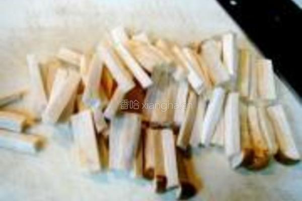 老醋炒菌菇配酸黄瓜生菜的做法图解1