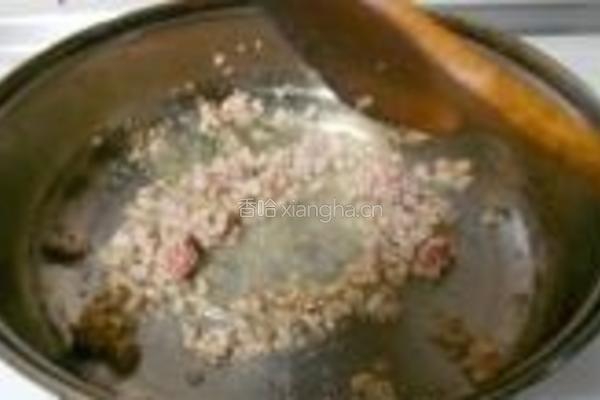 虾仁炒芹菜的做法图解3