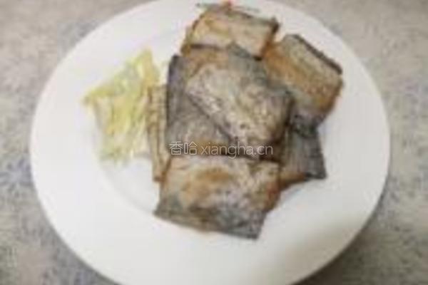 茄汁带鱼的做法图解4