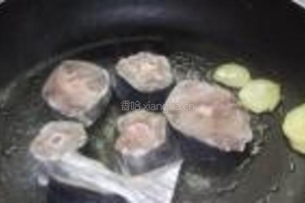 煎马鲛鱼的做法图解3
