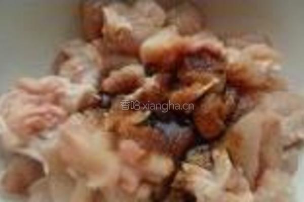 青椒麻辣鸡丁的做法图解3