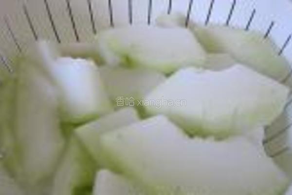 烤鸭焖老节瓜的做法图解1