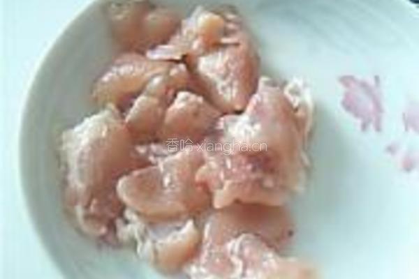芸豆平菇鸡块的做法图解2