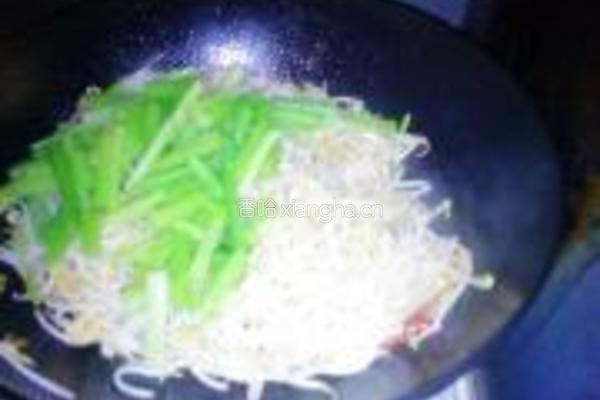 醋溜肉丝炒三样的做法图解6