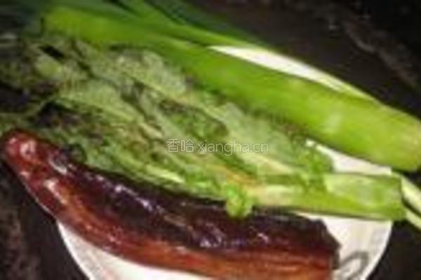 莴苣炒老腊肉的做法图解1