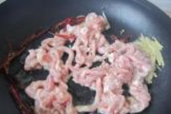 榨菜青椒肉丝的做法图解8