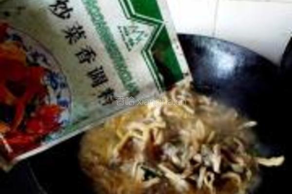 平菇烧肉的做法图解5