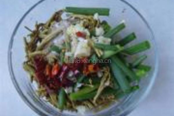 凉拌木兰芽的做法图解4