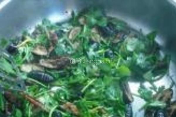 干煸茧蛹的做法图解10