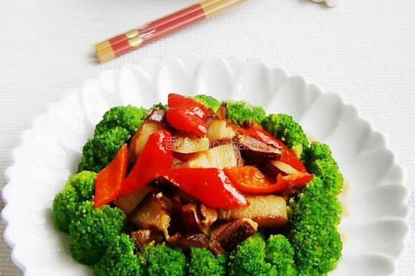 腊肉炒西兰花的做法[图]