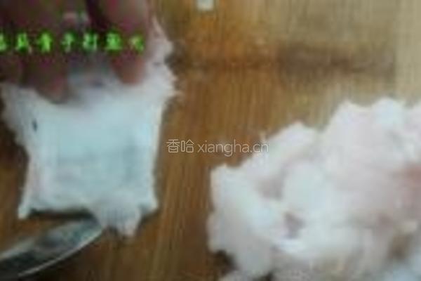 苦瓜青手打鱼丸的做法图解3