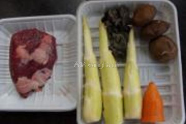 茭白牛肉丝的做法图解1