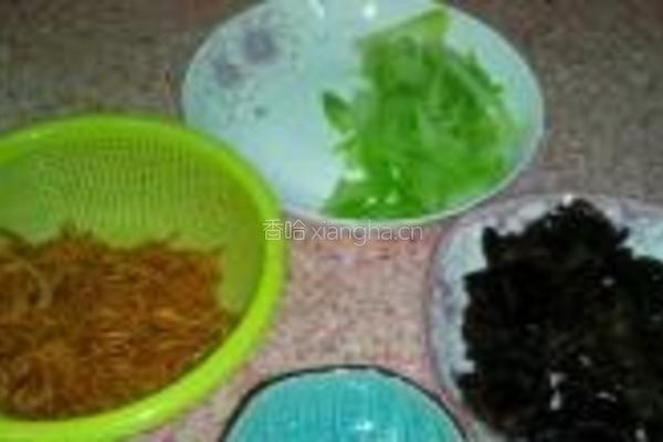 虫草花清炒西芹木耳的做法图解4