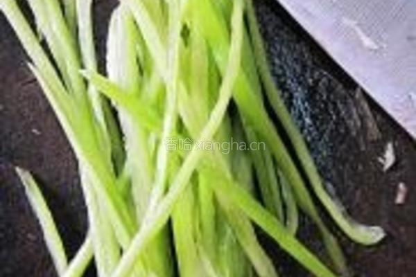 金枪鱼杂蔬卷的做法图解3