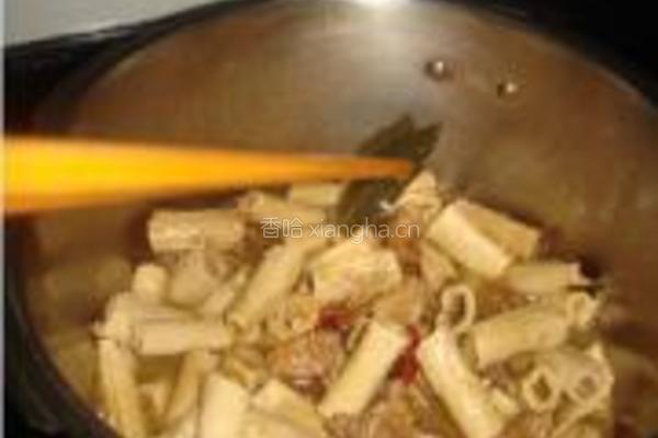 豆笋烧鸭子的做法图解25
