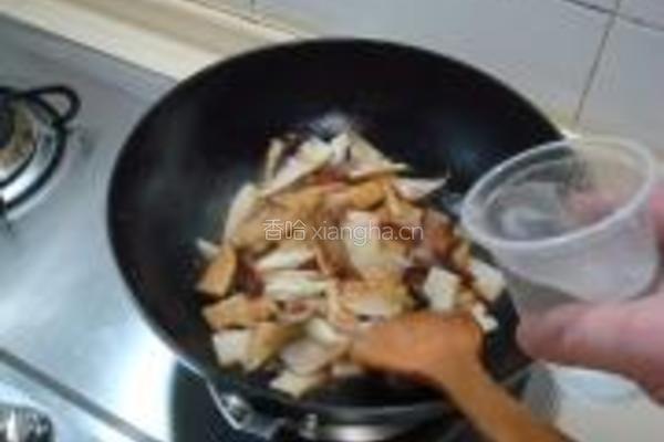 笋烧肉的做法图解6