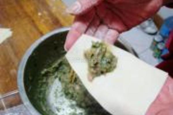 猪肉香菜馄饨的做法图解7