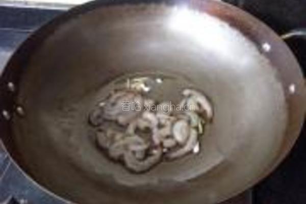 韭黄滑虾仁的做法图解6