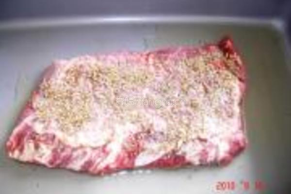 迷迭香烤羊腩的做法图解3