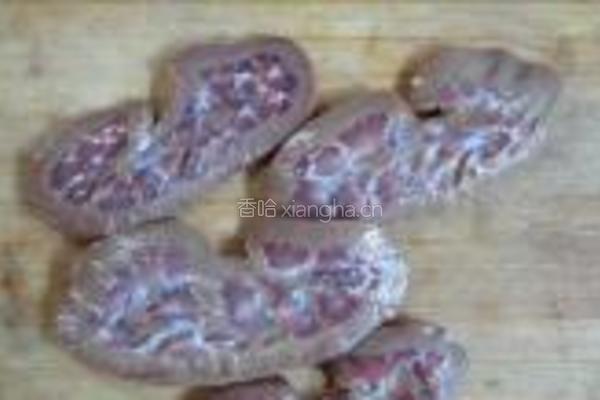 大葱炒腰花的做法图解1